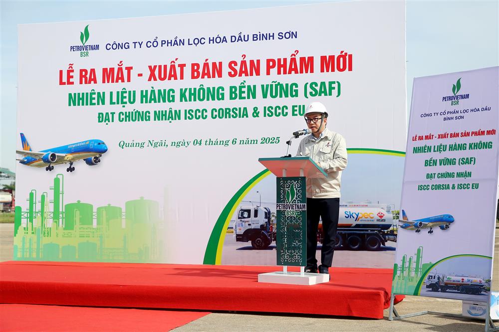 BSR ra mắt và xuất bán lô sản phẩm mới Nhiên liệu hàng không bền vững (SAF)